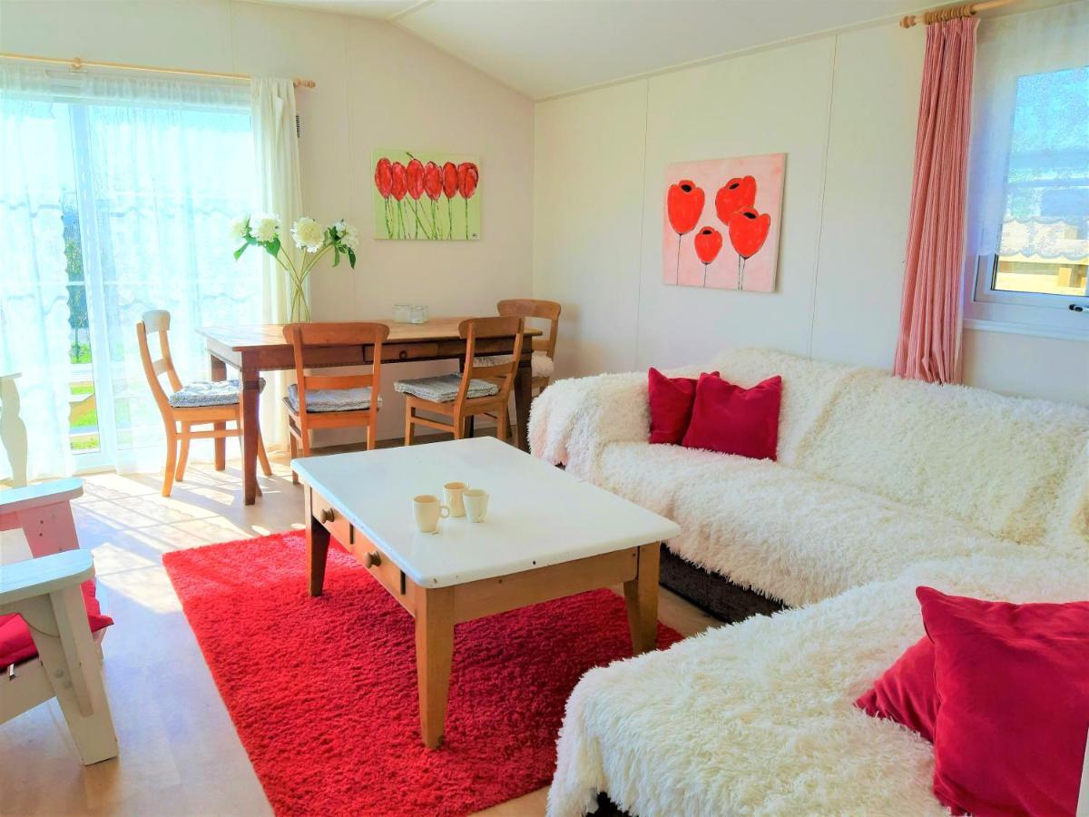 Chalet 556 Op Recreatiepark De Wielen Sint Maarten Dış mekan fotoğraf